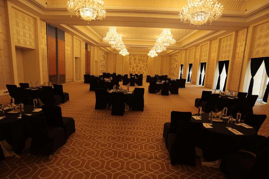 Radisson Blu Udaipur Palace Resort & Spa Facilities photo